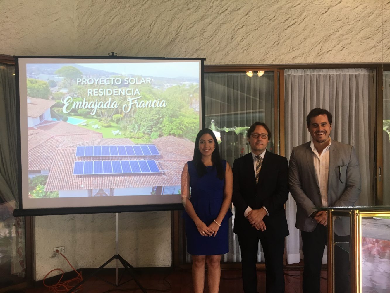 Proyecto Solar Embajada Francia El Salvador